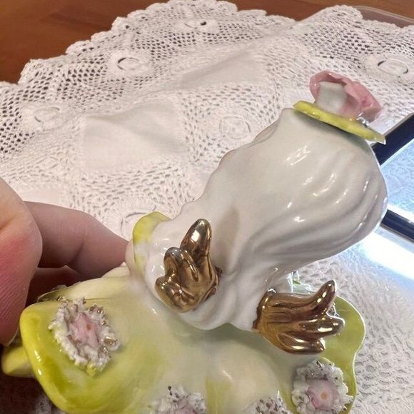 Vintage Lefton China Figurine, Lefton SATURDAYS CHILD DOLL, Birthday Doll Gift - Picture 3 of 10